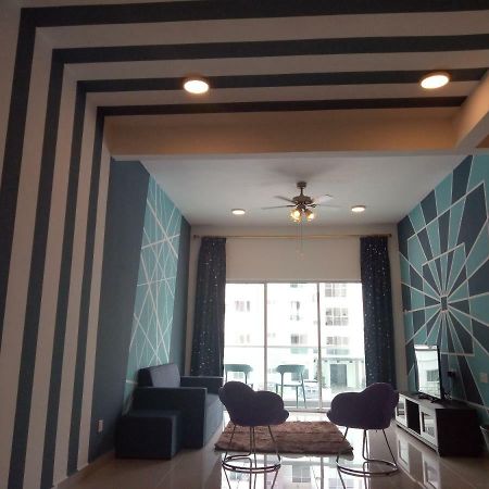 Icolor Home & Stay Ch5 ตานาห์ราตา ภายนอก รูปภาพ