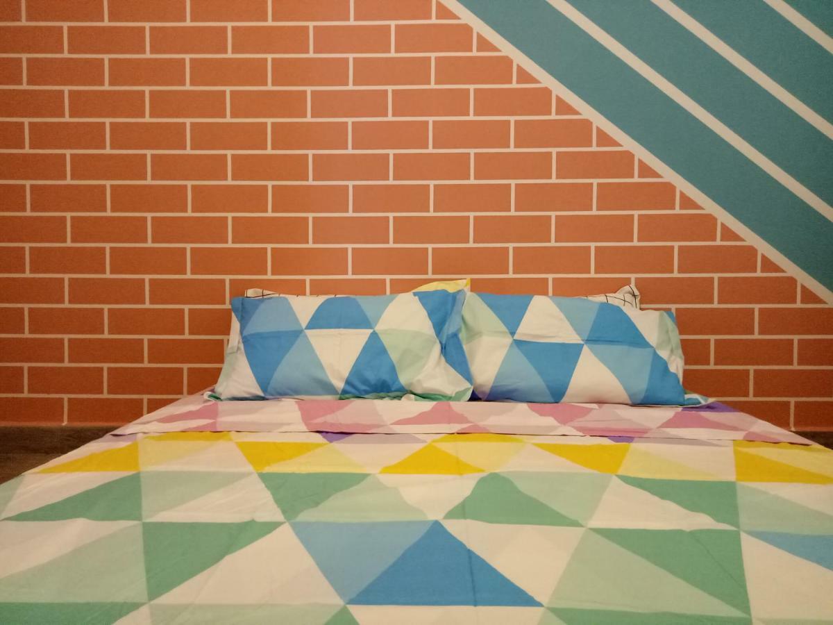 Icolor Home & Stay Ch5 ตานาห์ราตา ภายนอก รูปภาพ