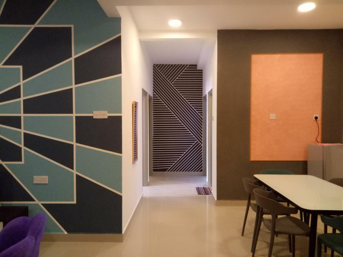 Icolor Home & Stay Ch5 ตานาห์ราตา ภายนอก รูปภาพ