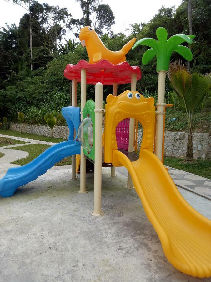 Icolor Home & Stay Ch5 ตานาห์ราตา ภายนอก รูปภาพ