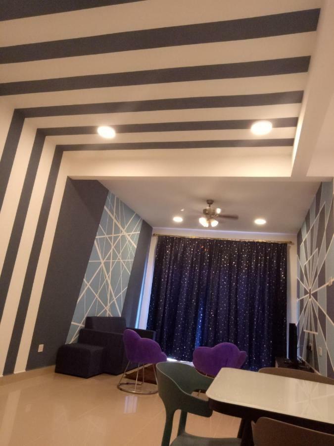 Icolor Home & Stay Ch5 ตานาห์ราตา ภายนอก รูปภาพ