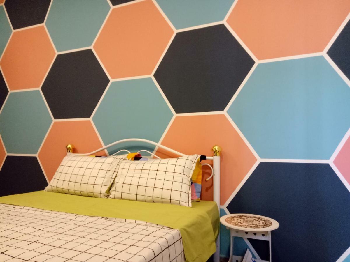 Icolor Home & Stay Ch5 ตานาห์ราตา ภายนอก รูปภาพ