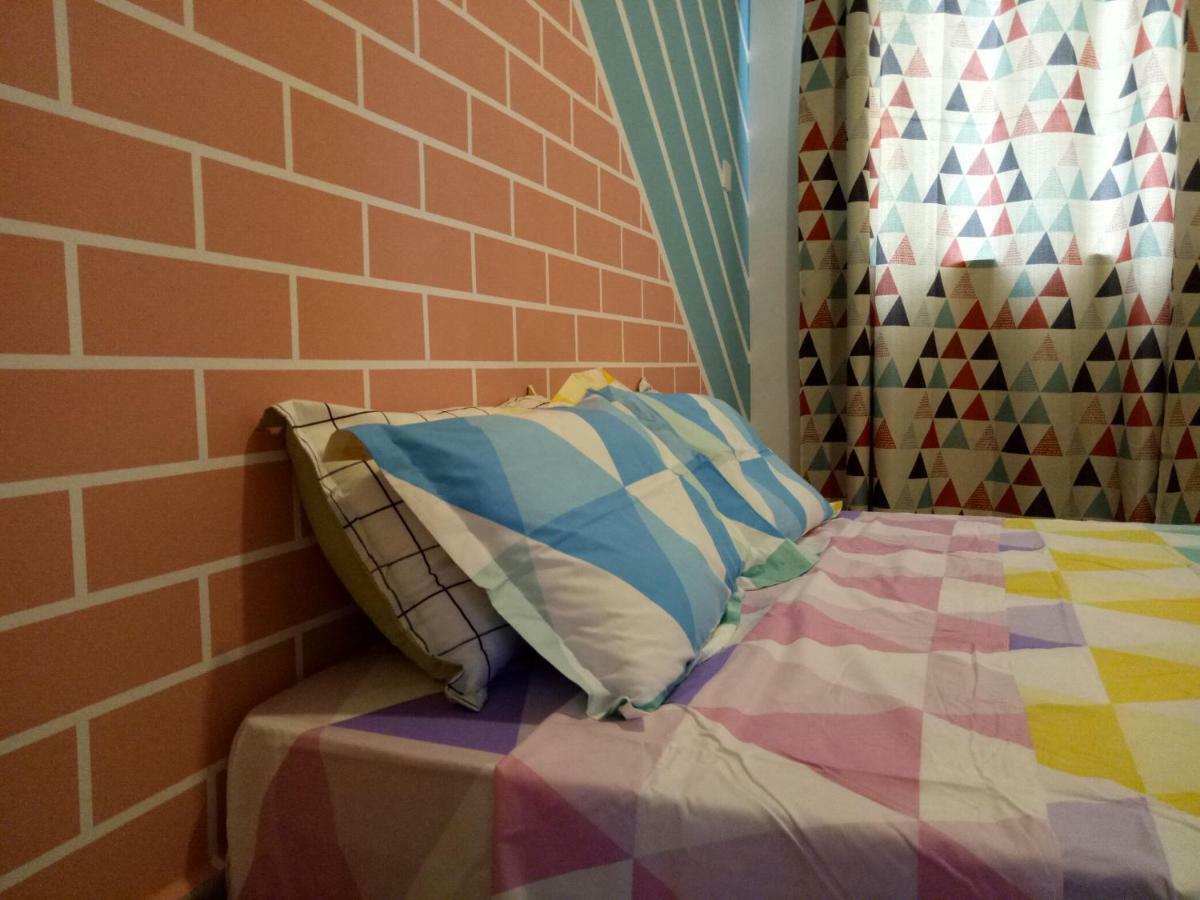 Icolor Home & Stay Ch5 ตานาห์ราตา ภายนอก รูปภาพ