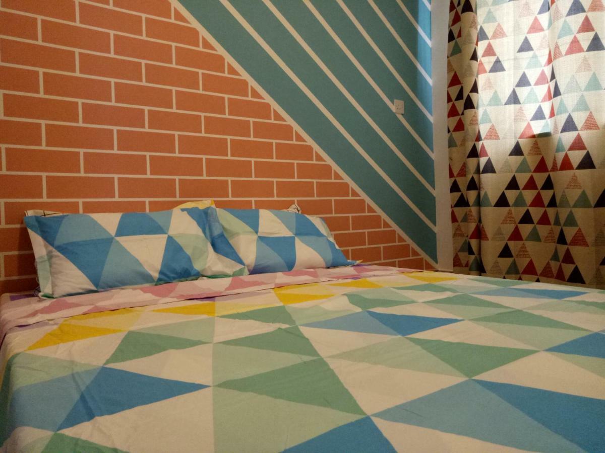Icolor Home & Stay Ch5 ตานาห์ราตา ภายนอก รูปภาพ