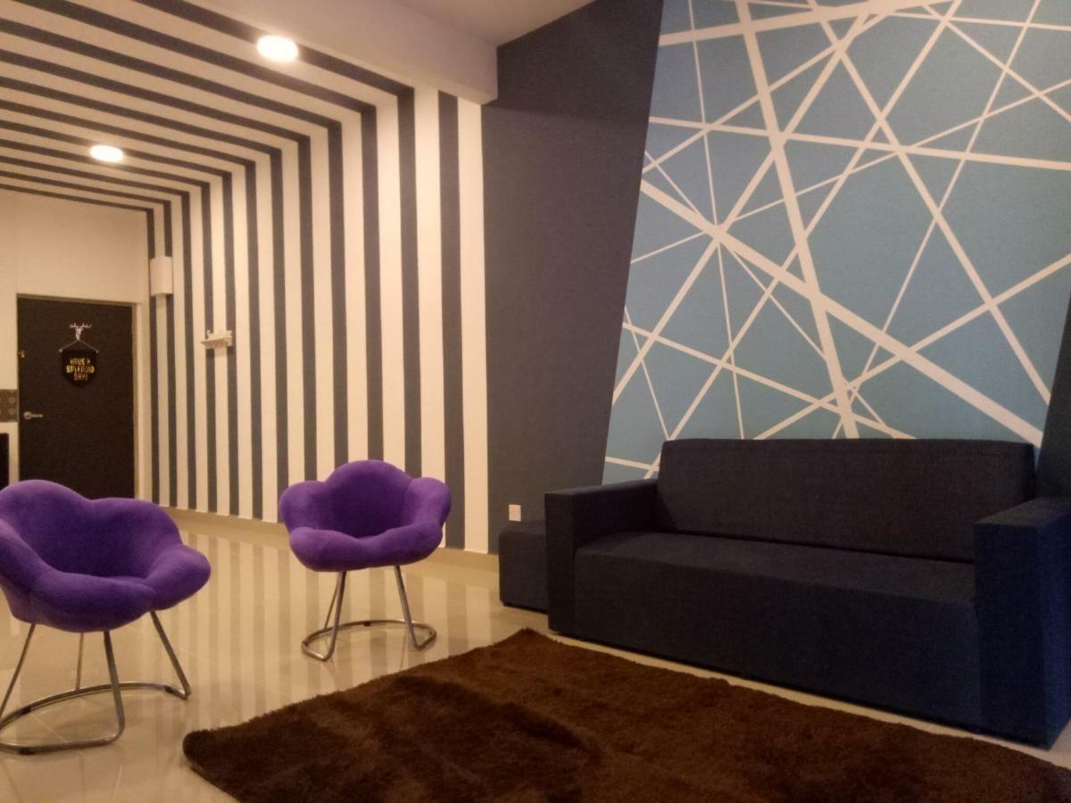 Icolor Home & Stay Ch5 ตานาห์ราตา ภายนอก รูปภาพ