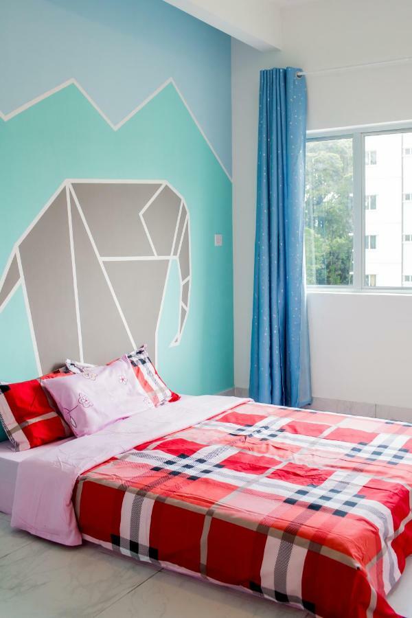 Icolor Home & Stay Ch5 ตานาห์ราตา ภายนอก รูปภาพ