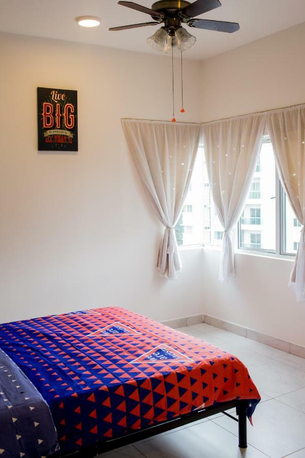 Icolor Home & Stay Ch5 ตานาห์ราตา ภายนอก รูปภาพ