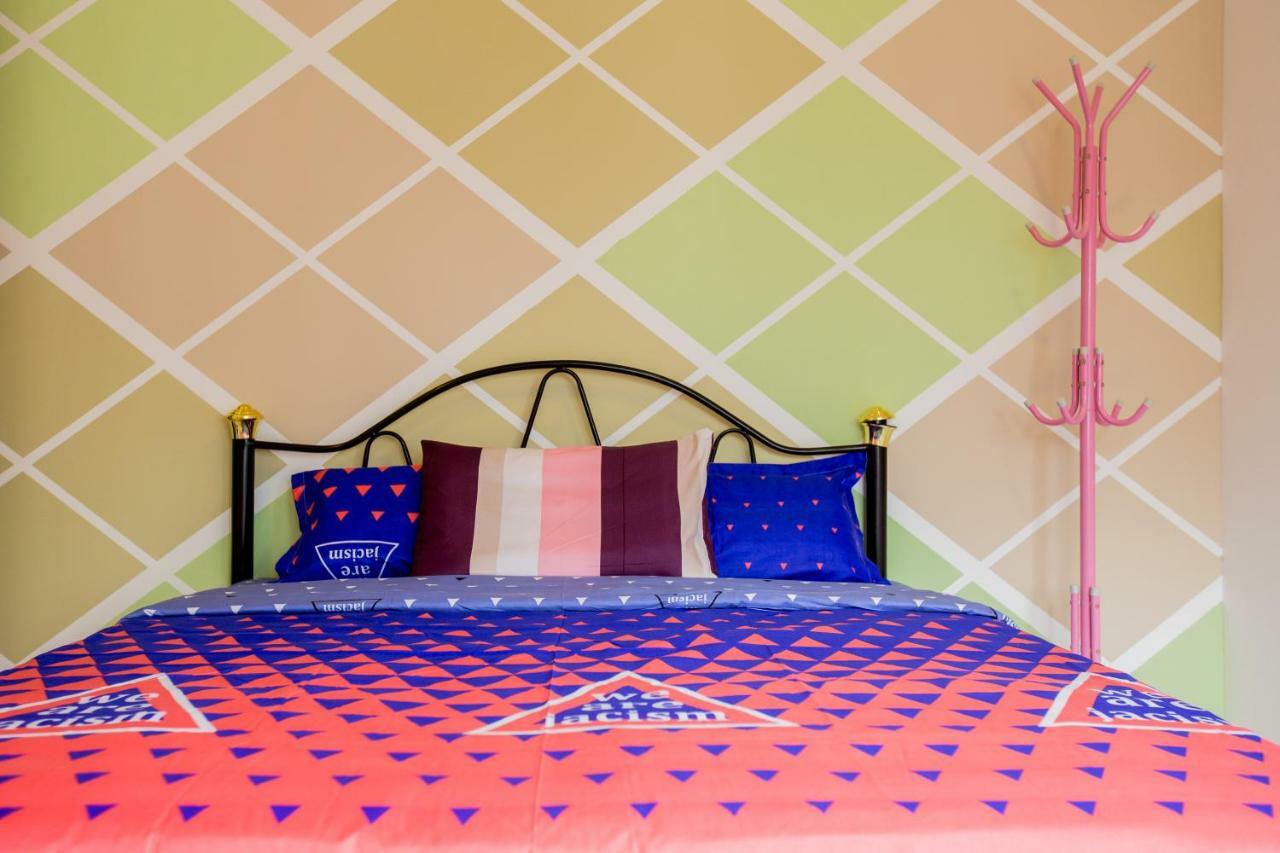 Icolor Home & Stay Ch5 ตานาห์ราตา ภายนอก รูปภาพ